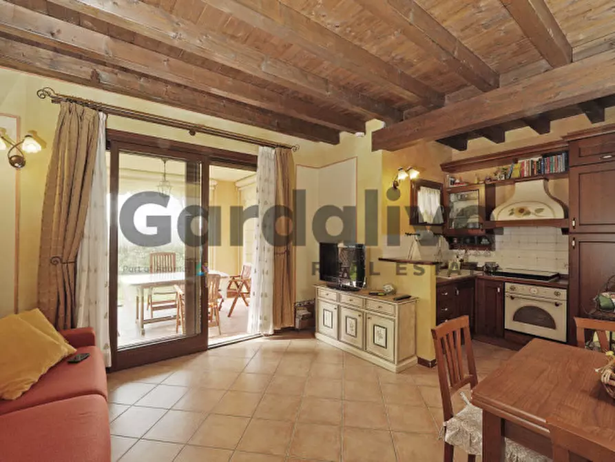 Immagine 5 di Appartamento in vendita  in Località Sermana 1 a Peschiera Del Garda