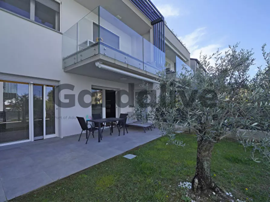 Immagine 13 di Appartamento in vendita  in Via Pastore 3 a Peschiera Del Garda