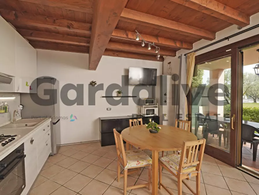 Immagine 6 di Appartamento in vendita  in Localià Sermana 1 Peschiera del garda a Peschiera Del Garda