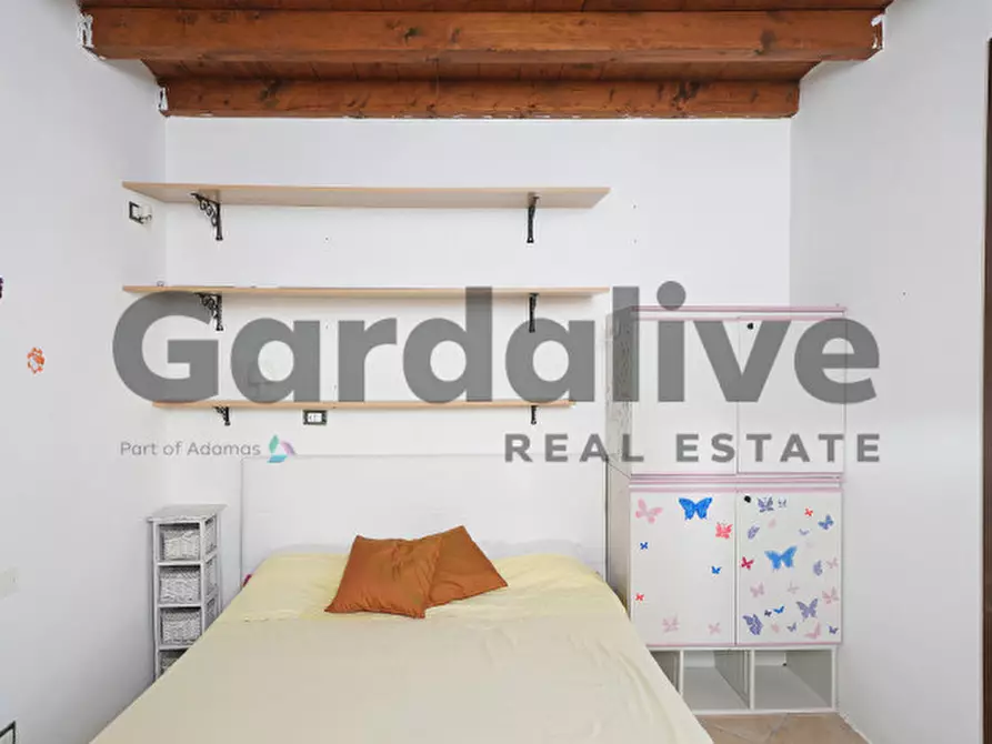 Immagine 14 di Appartamento in vendita  in Localià Sermana 1 Peschiera del garda a Peschiera Del Garda