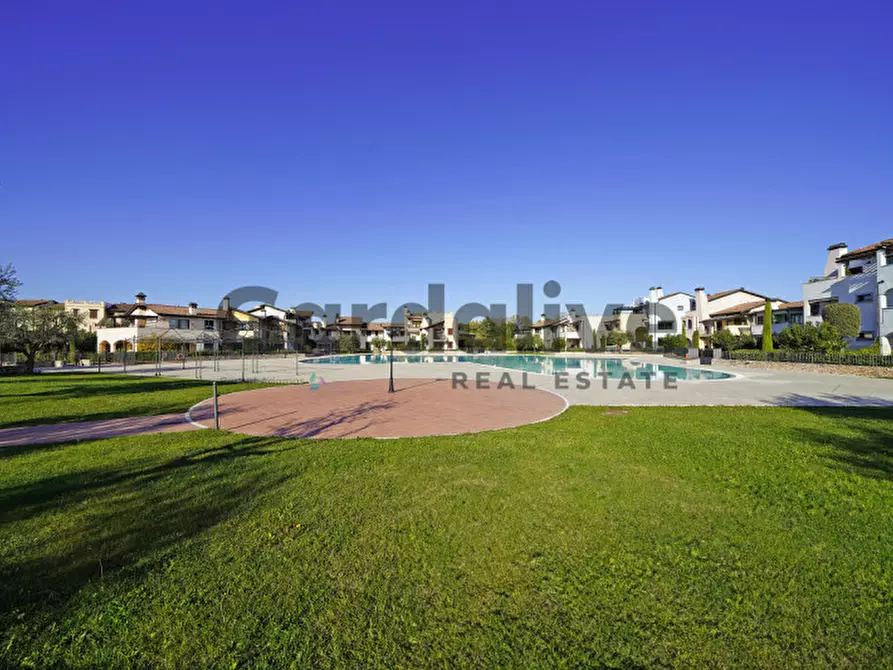 Immagine 6 di Appartamento in vendita  in Località Sermana a Peschiera Del Garda