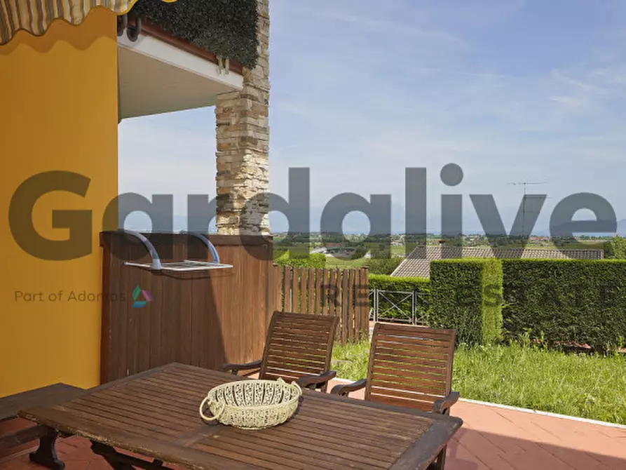 Immagine 10 di Villa in vendita  in via Tevere 1 a Peschiera Del Garda
