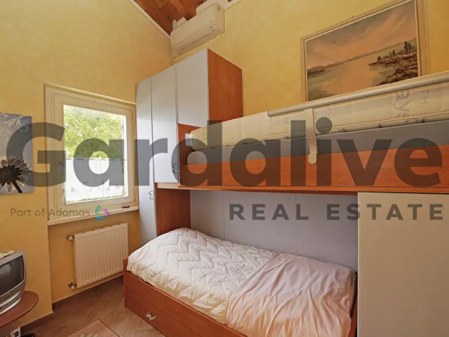 Immagine 16 di Villa in vendita  in via Tevere 1 a Peschiera Del Garda