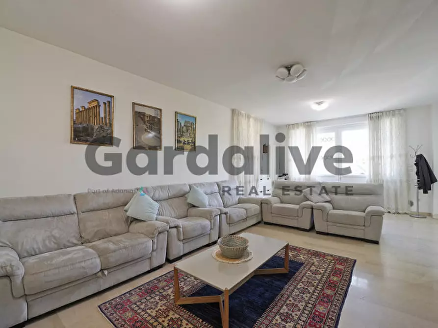 Immagine 8 di Villa in vendita  in Strada Peschiera 33 a Ponti Sul Mincio
