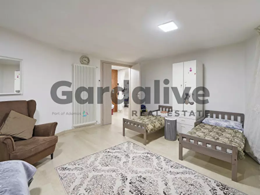 Immagine 10 di Villa in vendita  in Strada Peschiera 33 a Ponti Sul Mincio