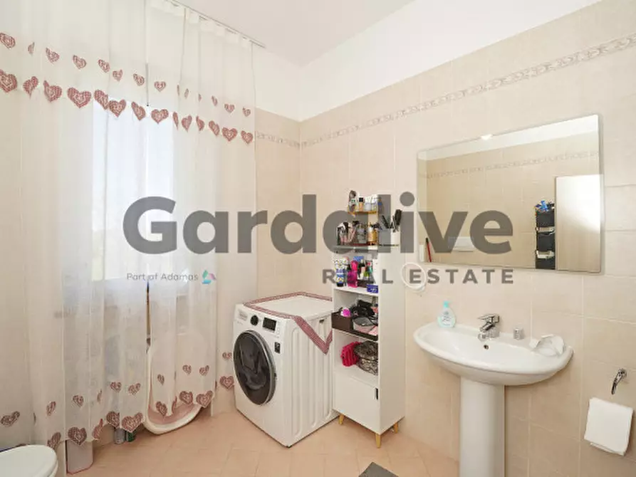 Immagine 23 di Villa in vendita  in Strada Peschiera 33 a Ponti Sul Mincio