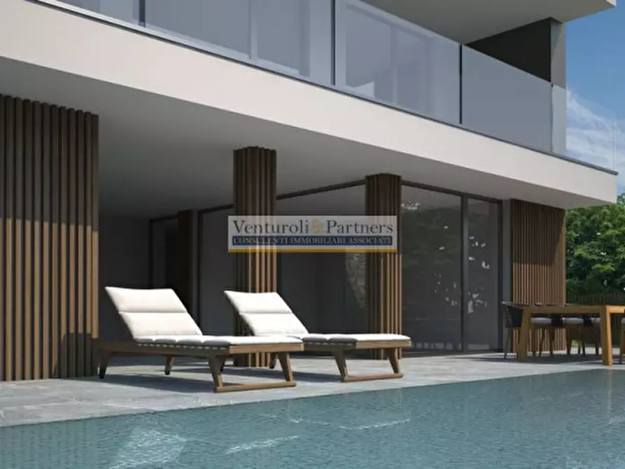 Immagine 6 di Villa in vendita  in via belvedere a Lonato del Garda