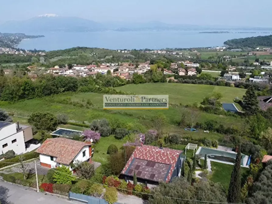 Immagine 9 di Villa in vendita  in via belvedere a Lonato del Garda