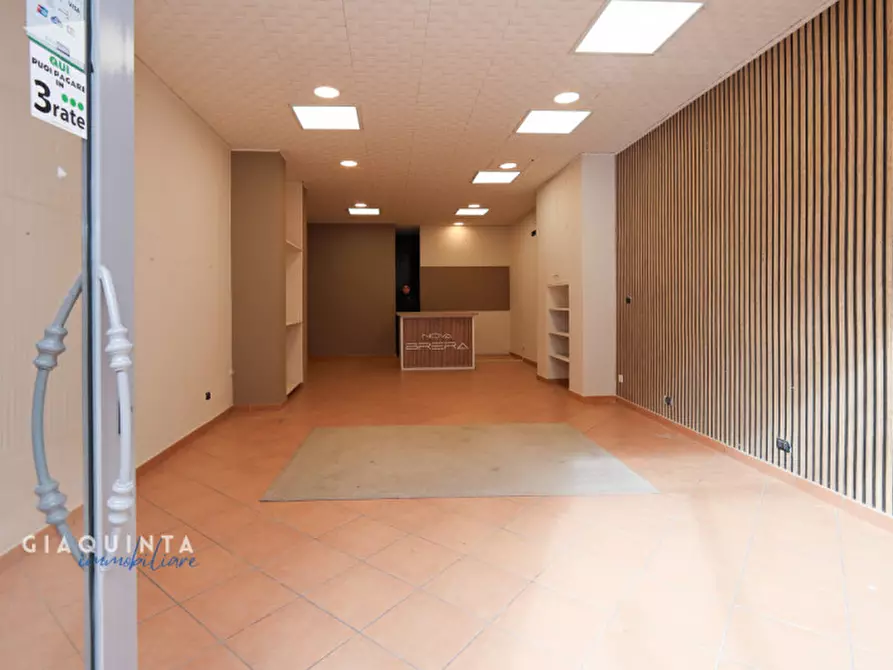 Immagine 12 di Negozio in affitto  in Via Giuseppe Garibaldi n 216 a Palagonia