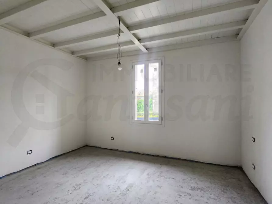 Immagine 4 di Villa in vendita  in viale Colombo a Fucecchio