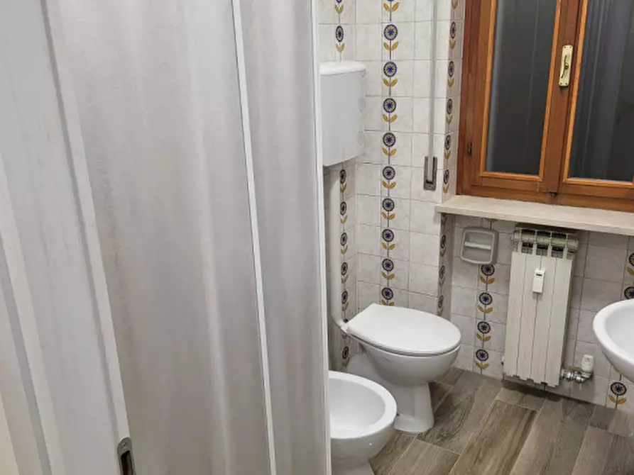 Immagine 8 di Appartamento in affitto  in VIA DELLE MENEGONE 15 a Verona