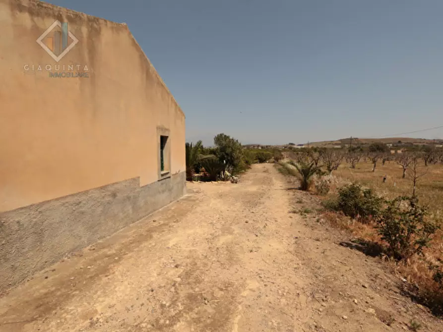 Immagine 7 di Terreno in vendita  in strada provinciale 132 a Palagonia