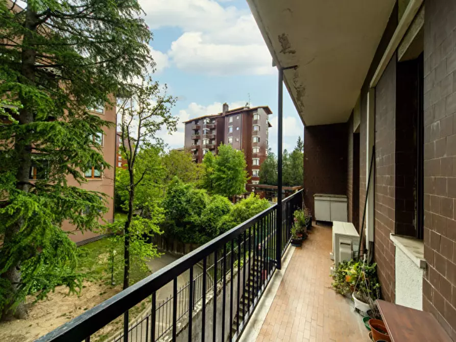 Immagine 4 di Appartamento in vendita  in VIA CAVALLOTTI  151 a Monza