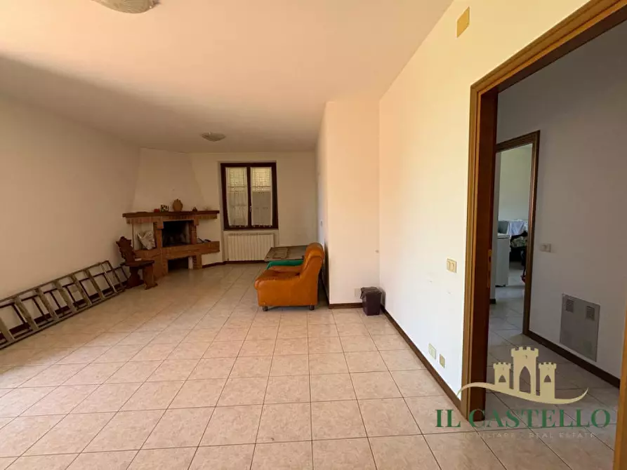 Immagine 3 di Casa indipendente in vendita  in Via Denzlingen a Città Della Pieve