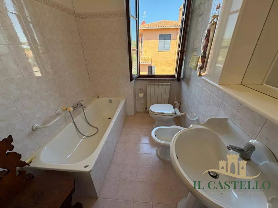 Immagine 10 di Casa indipendente in vendita  in Via Denzlingen a Città Della Pieve