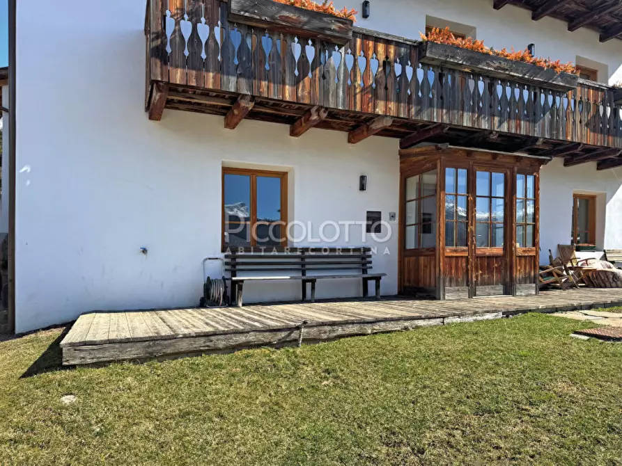 Immagine 6 di Appartamento in vendita  in Località Cademai a Cortina D'ampezzo