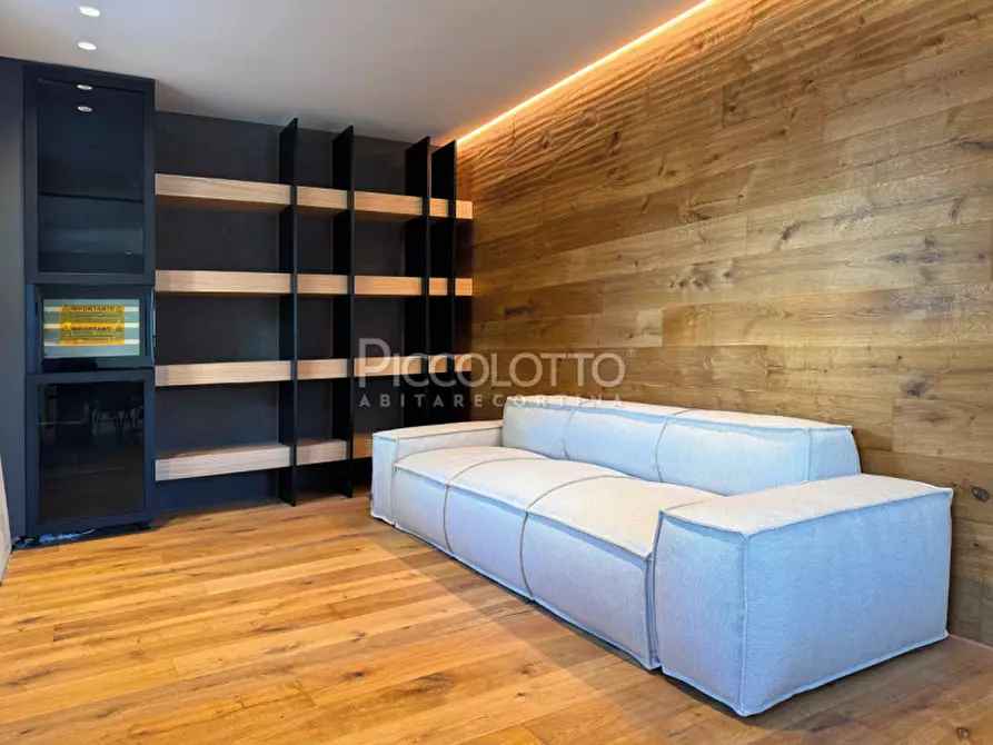 Immagine 8 di Appartamento in vendita  in Località Cademai a Cortina D'ampezzo