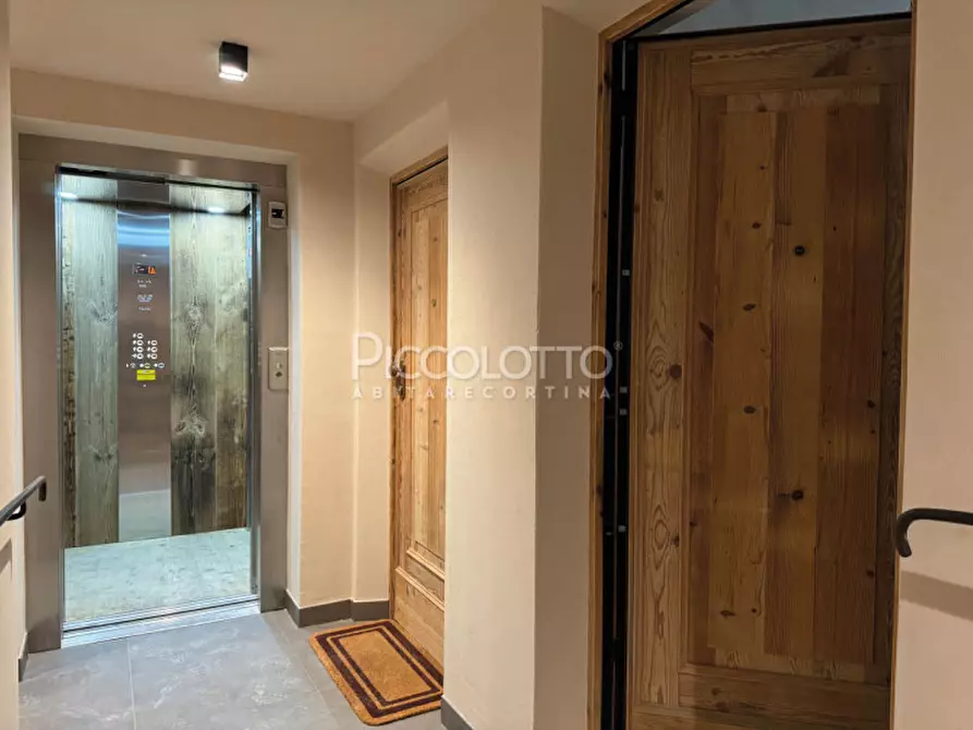 Immagine 23 di Appartamento in vendita  in Località Cademai a Cortina D'ampezzo