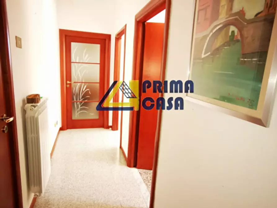 Immagine 1 di Appartamento in vendita  in Via Garibaldi Gariani a Catanzaro