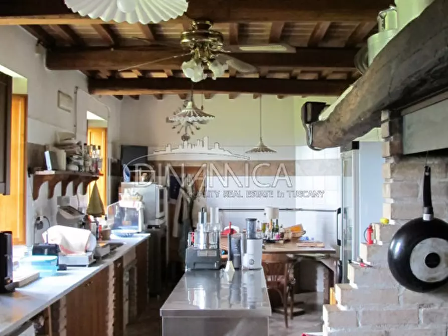 Immagine 13 di Rustico / casale in vendita  a Montecatini Terme