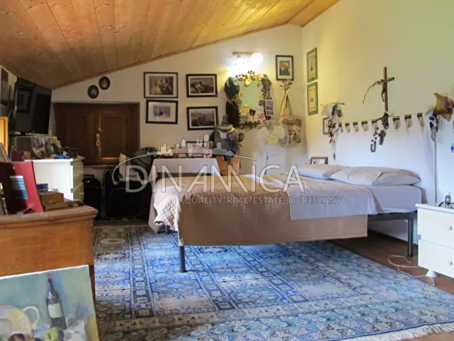 Immagine 28 di Rustico / casale in vendita  a Montecatini Terme