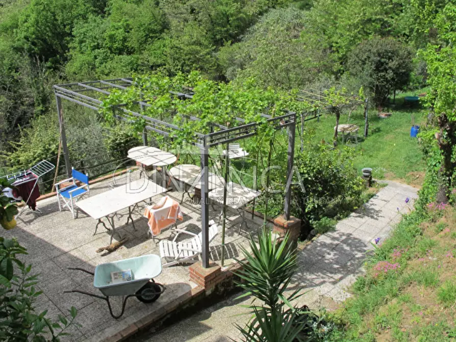 Immagine 34 di Rustico / casale in vendita  a Montecatini Terme