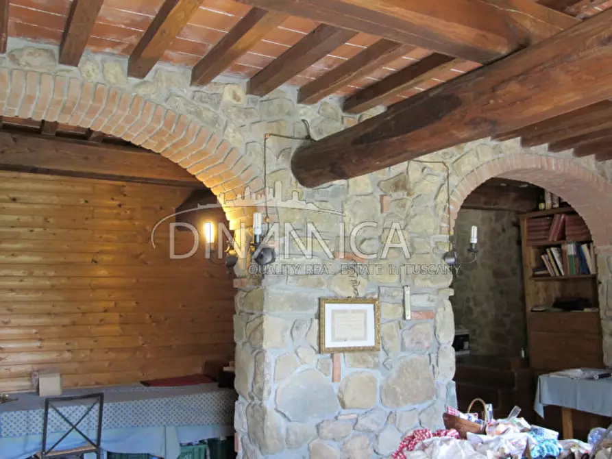 Immagine 45 di Rustico / casale in vendita  a Montecatini Terme