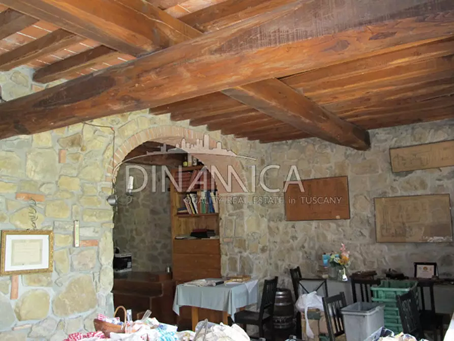 Immagine 46 di Rustico / casale in vendita  a Montecatini Terme