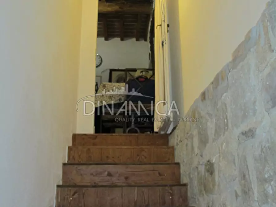 Immagine 51 di Rustico / casale in vendita  a Montecatini Terme
