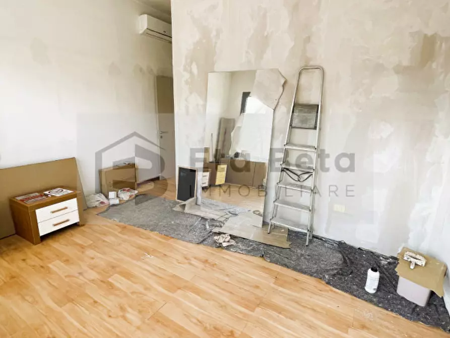 Immagine 3 di Negozio in vendita  in Via Castellana a Martellago