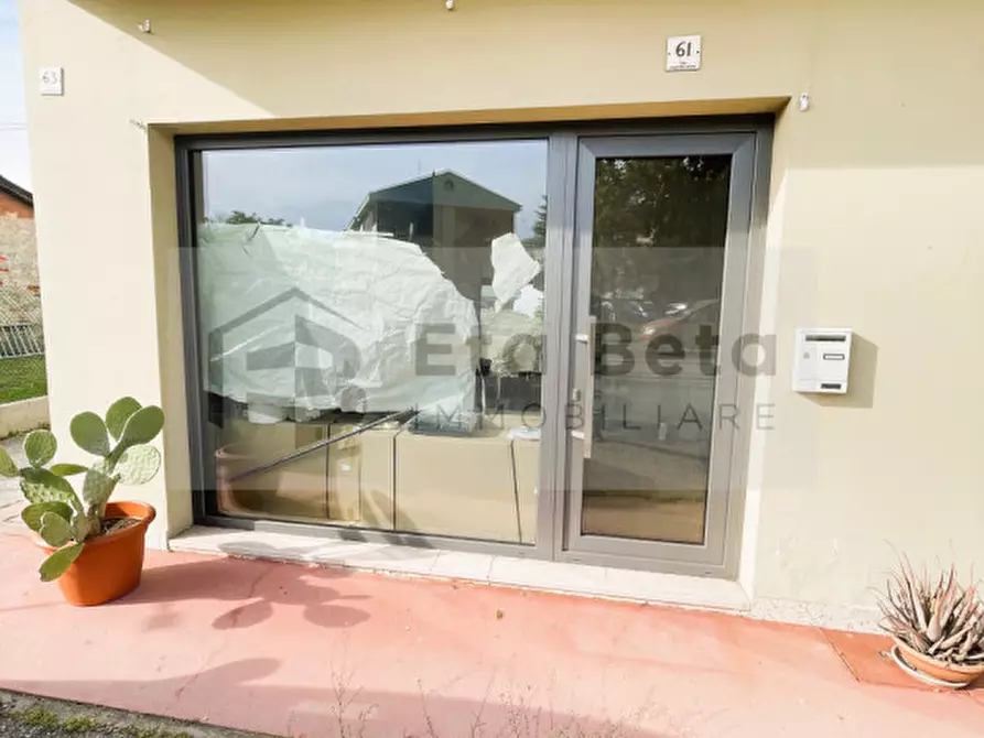 Immagine 10 di Negozio in vendita  in Via Castellana a Martellago