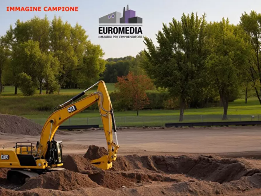 Immagine 2 di Terreno in vendita  in Via Roma, 1 a Isola Vicentina