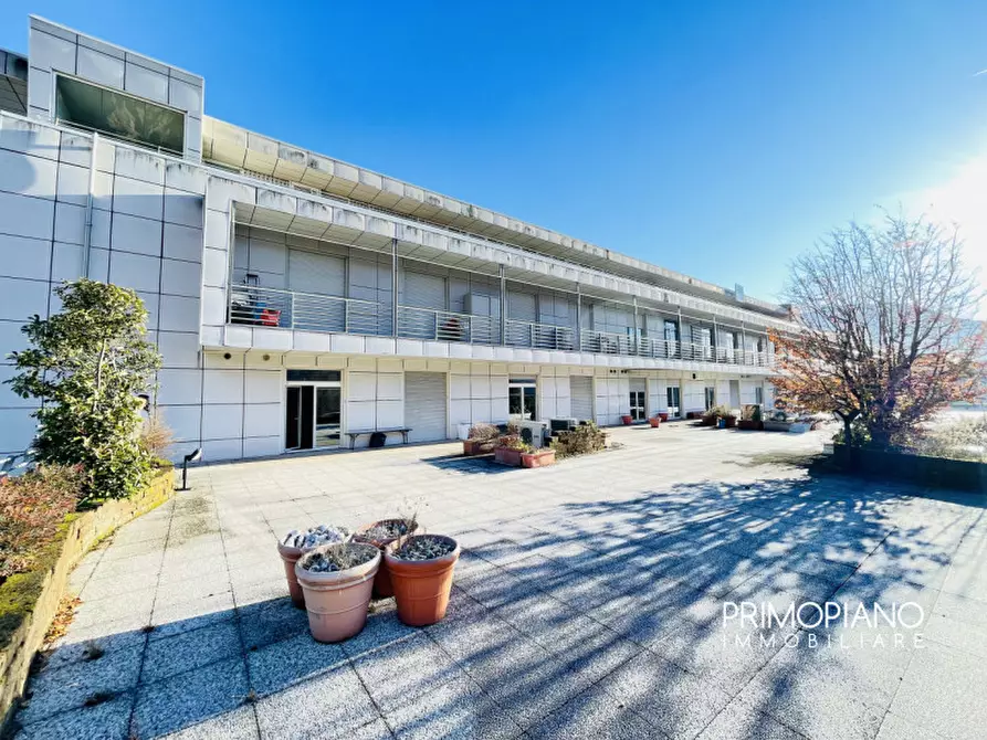 Immagine 19 di Ufficio in vendita  in Via Ezio Maccani a Trento