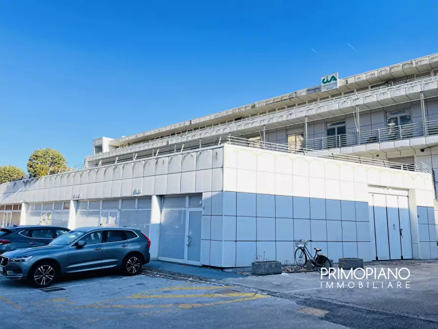 Immagine 27 di Ufficio in vendita  in Via Ezio Maccani a Trento