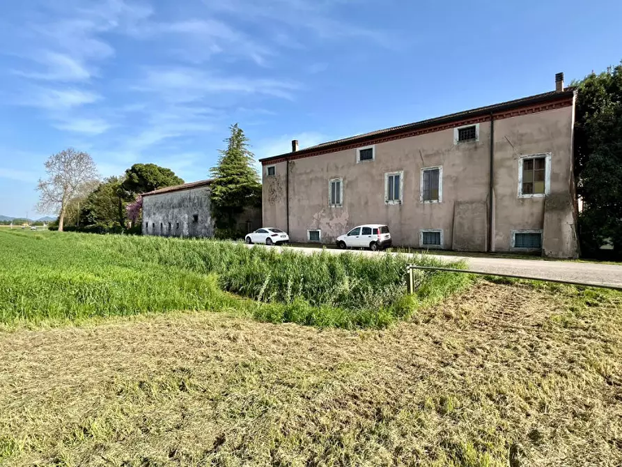 Immagine 50 di Rustico / casale in vendita  in Via Albarella, 31 a Campiglia Dei Berici