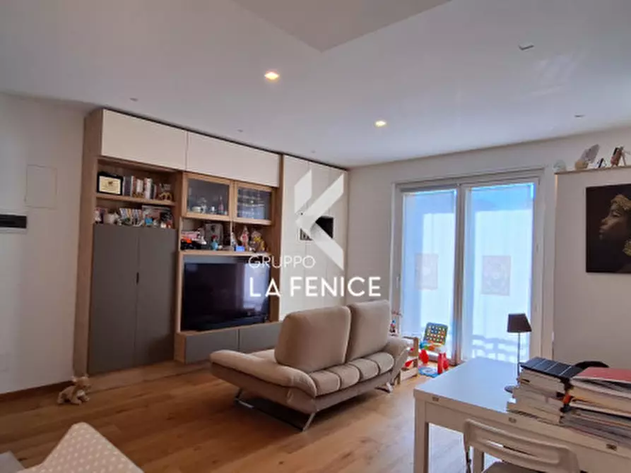 Immagine 1 di Appartamento in vendita  in via Sabotino a Locorotondo