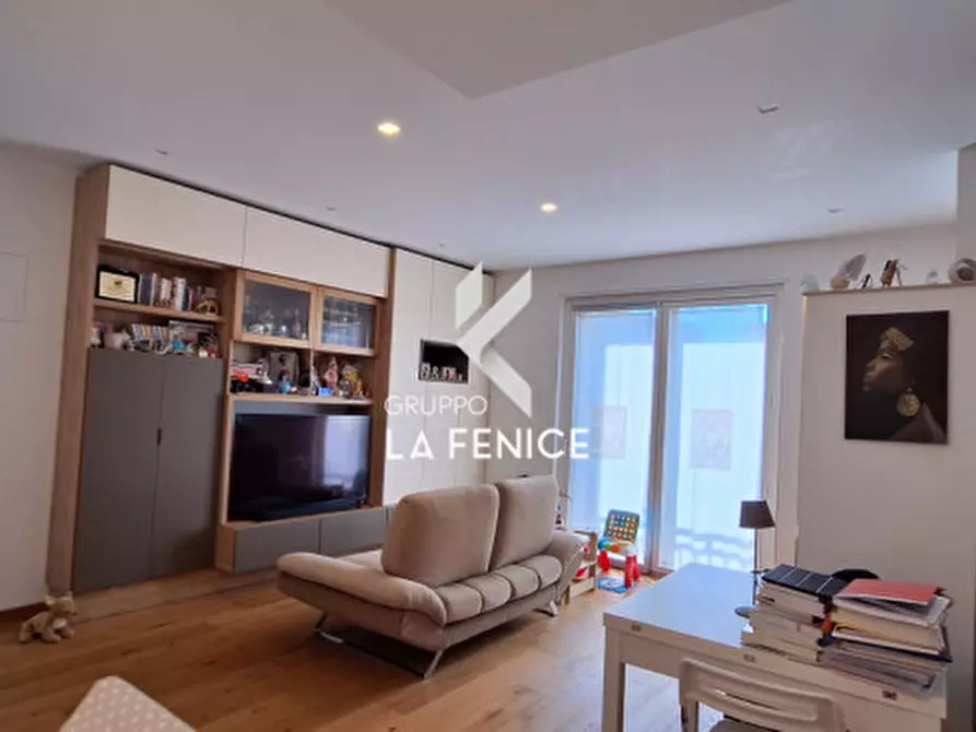 Immagine 8 di Appartamento in vendita  in via Sabotino a Locorotondo