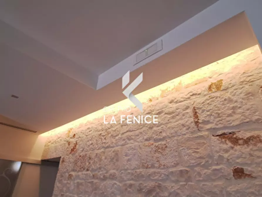 Immagine 21 di Appartamento in vendita  in via Sabotino a Locorotondo