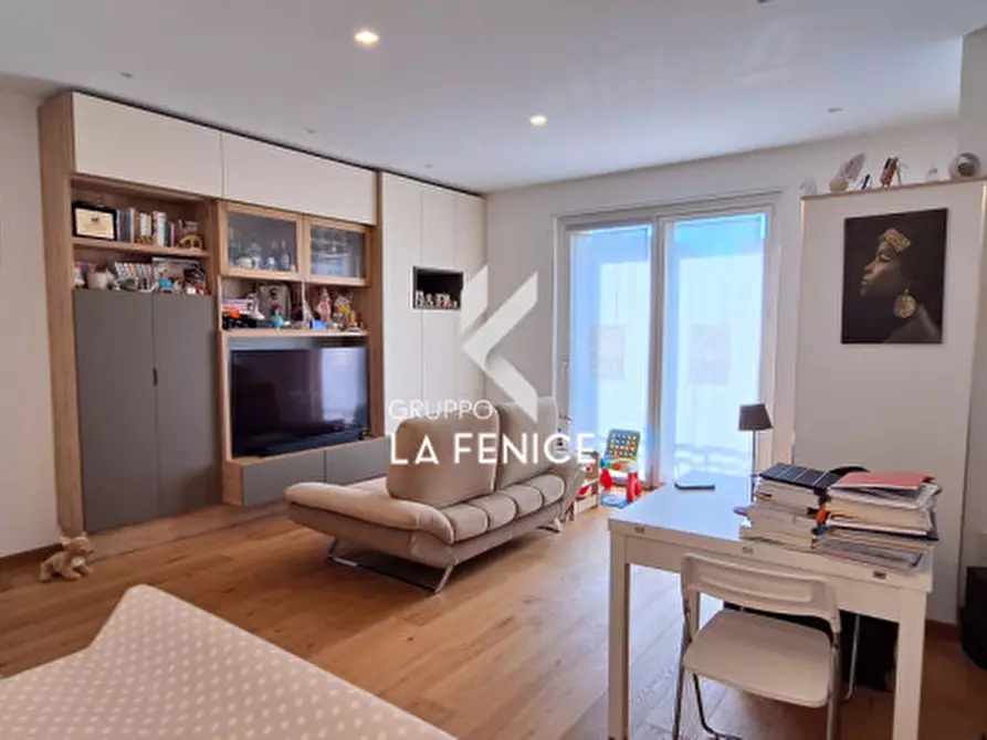 Immagine 24 di Appartamento in vendita  in via Sabotino a Locorotondo