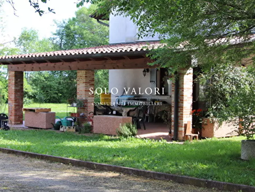 Immagine 13 di Casa indipendente in vendita  a Castelfranco Veneto