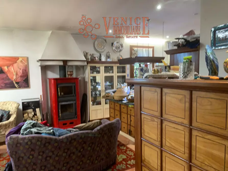 Immagine 2 di Casa indipendente in vendita  a Castelfranco Veneto