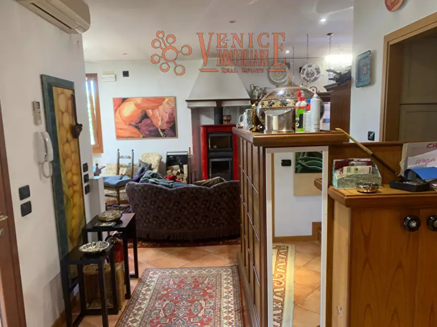 Immagine 2 di Casa indipendente in vendita  a Castelfranco Veneto