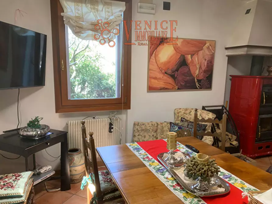 Immagine 3 di Casa indipendente in vendita  a Castelfranco Veneto