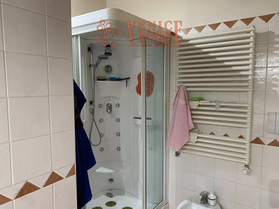 Immagine 11 di Casa indipendente in vendita  a Castelfranco Veneto