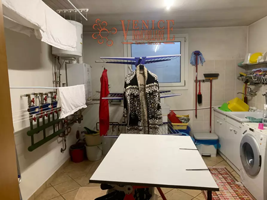 Immagine 21 di Casa indipendente in vendita  a Castelfranco Veneto