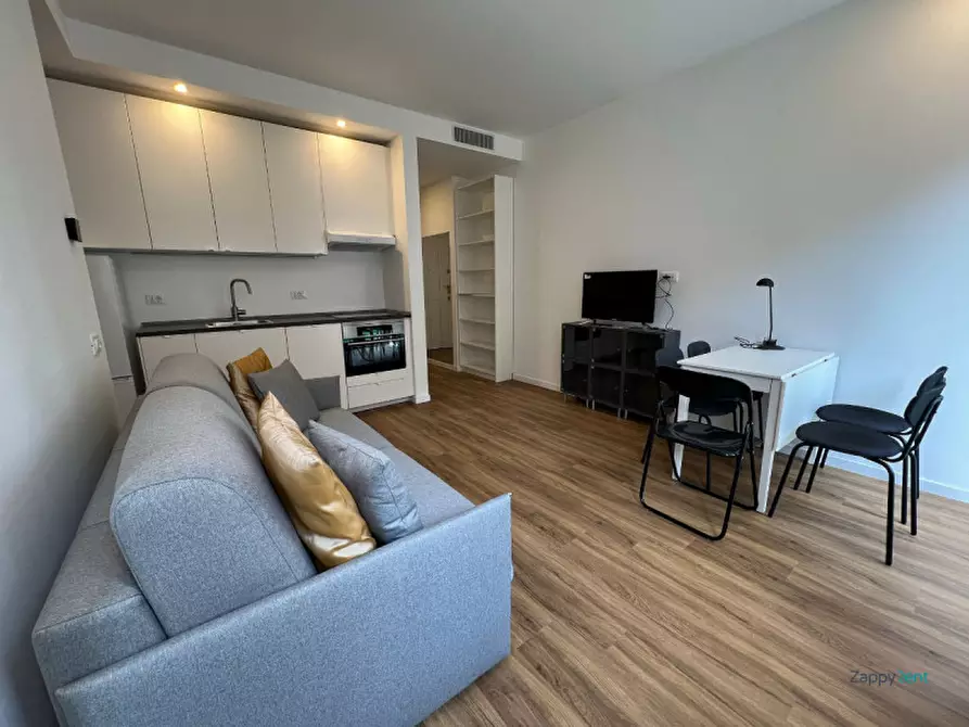 Immagine 1 di Appartamento in affitto  in Via Michelino da Besozzo a Milano