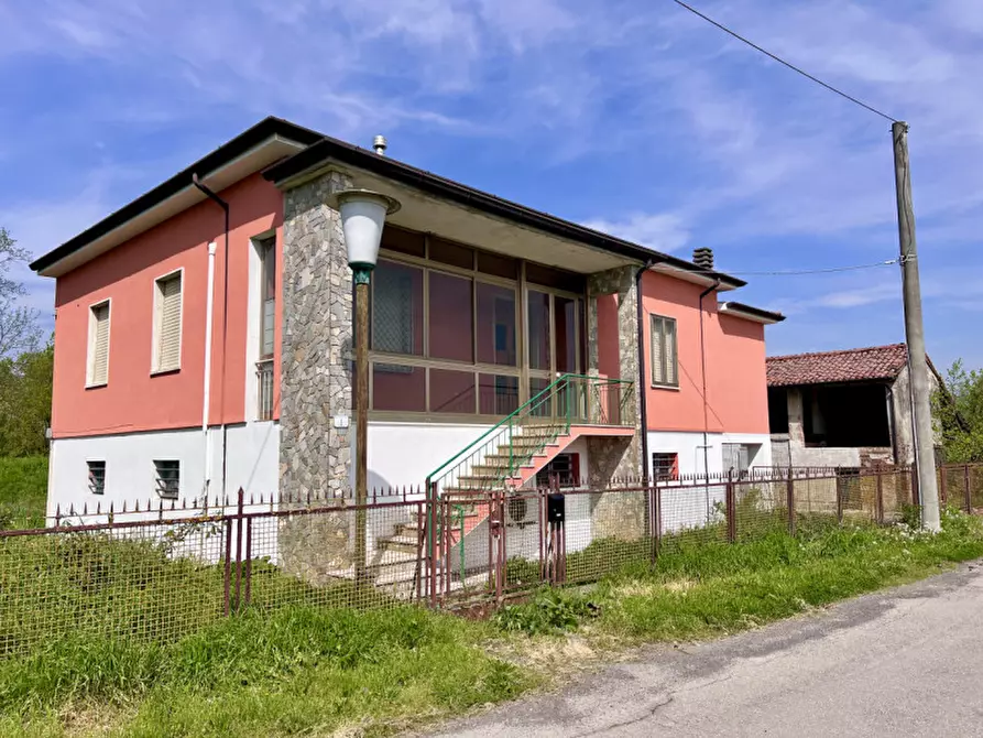 Immagine 2 di Villa in vendita  in Strada Argine Ongina n.3 a Polesine Zibello
