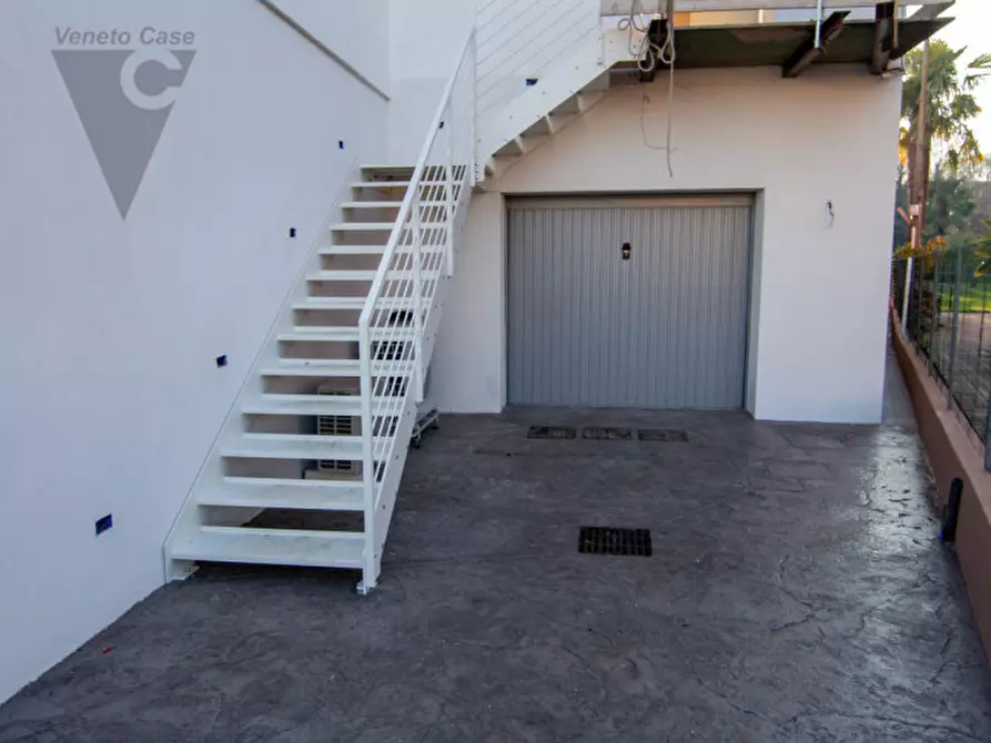 Immagine 27 di Appartamento in vendita  a Piove Di Sacco