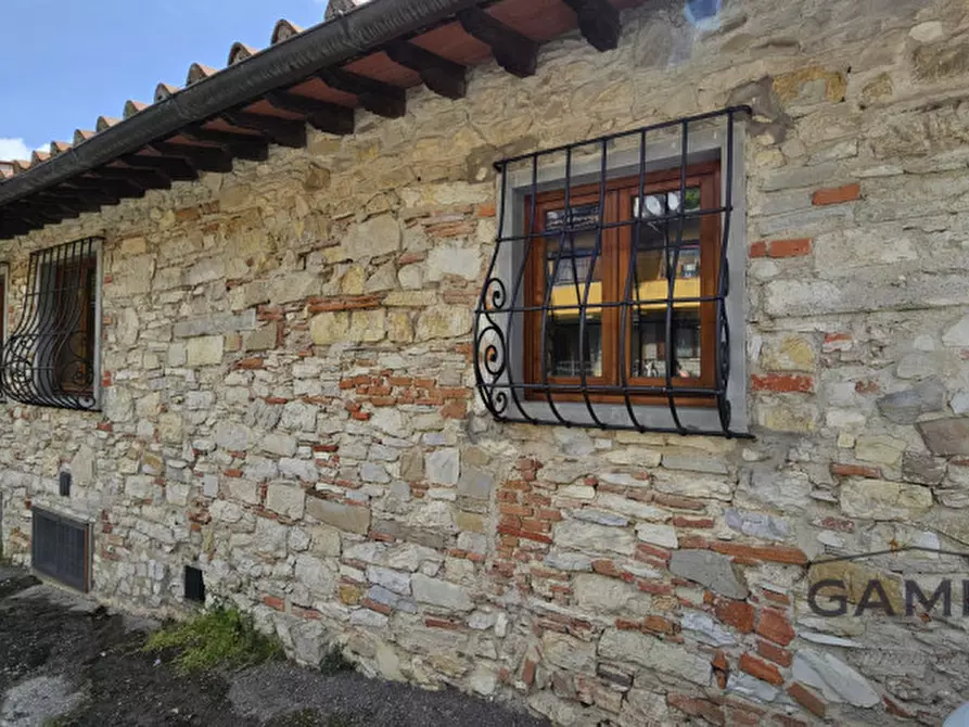 Immagine 11 di Appartamento in affitto  a Calenzano