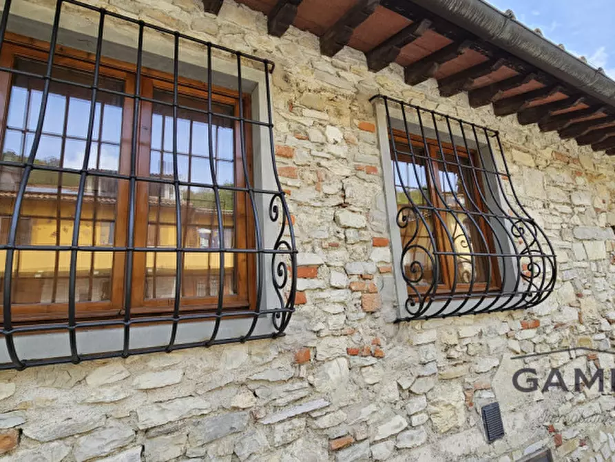 Immagine 12 di Appartamento in affitto  a Calenzano